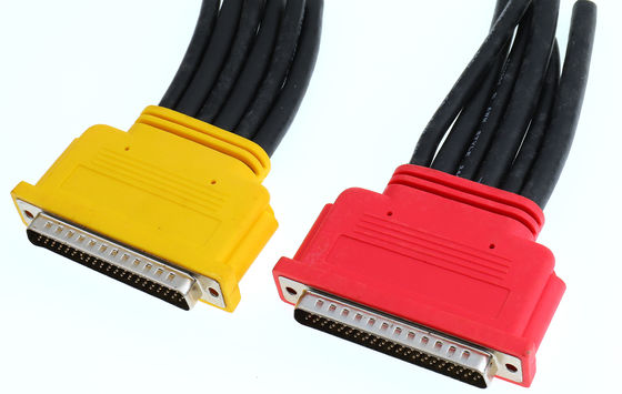 Conjunto de chicote de fios vermelho do fio 24awg com serviços do Oem/Odm para o automóvel