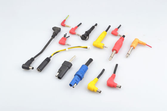 Cor preta industrial automotivo do chicote de fios feito sob encomenda de alta tensão do fio 300v